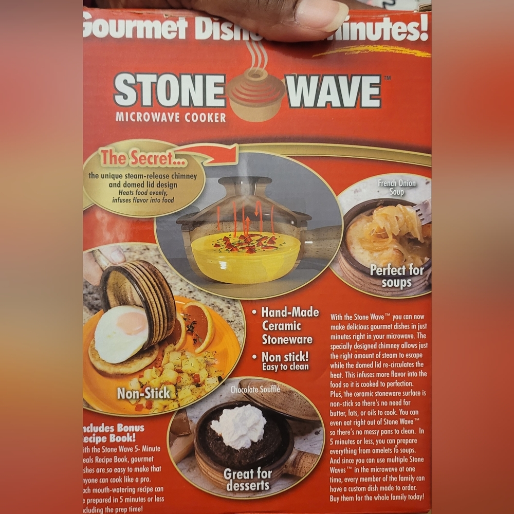 Stone Wave Microwave Cooker (NEW)